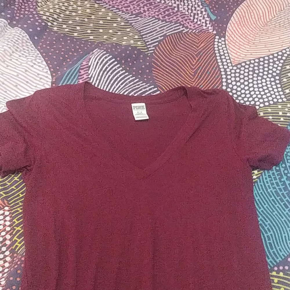 VS PINK Tee